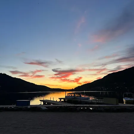 Mobile مكان تخييم